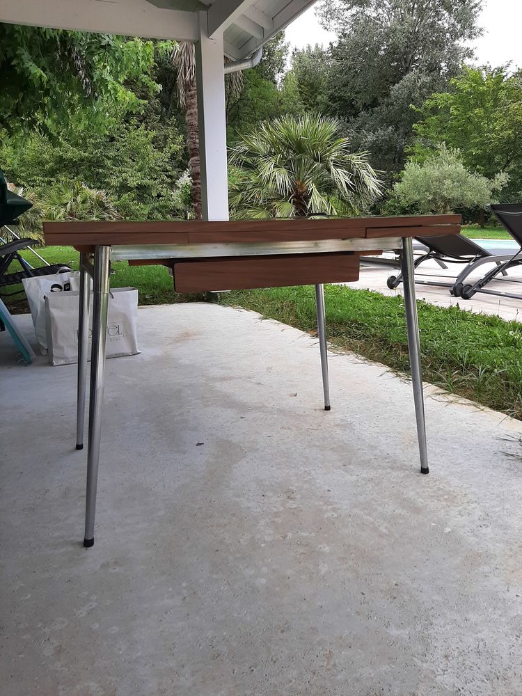 Table en Formica Ann�e 1972 70 Bergerac (24)