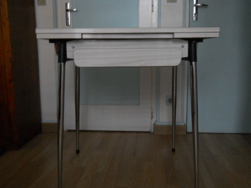Table Formica VINTAGE 30 Revigny-sur-Ornain (55)