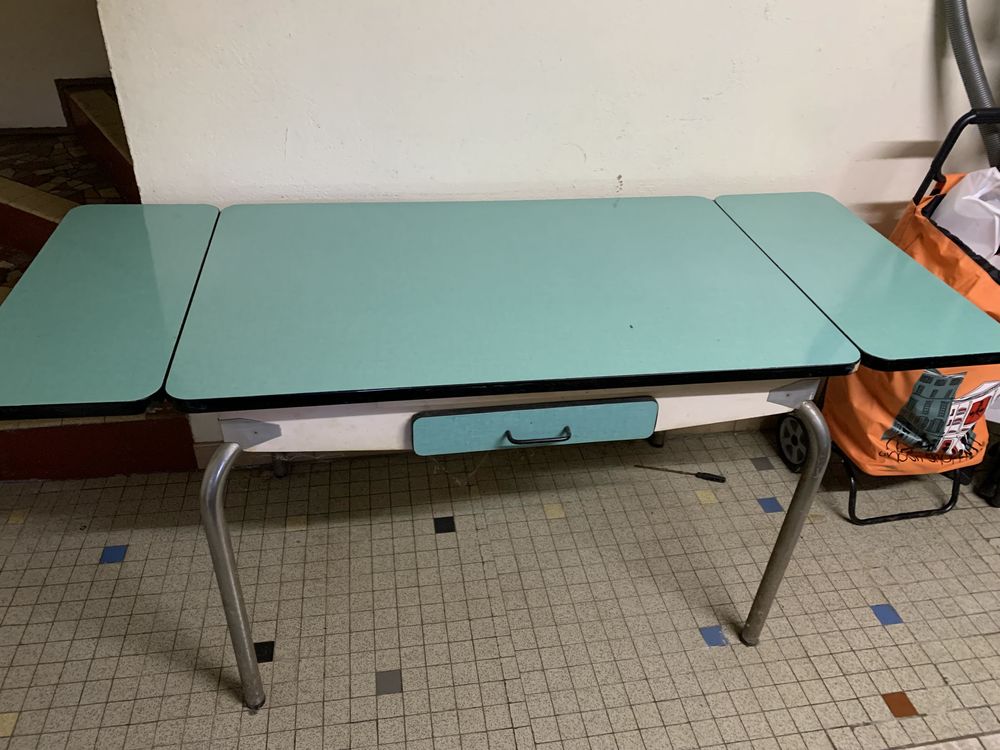 Table en Formica 80 Longwy (54)