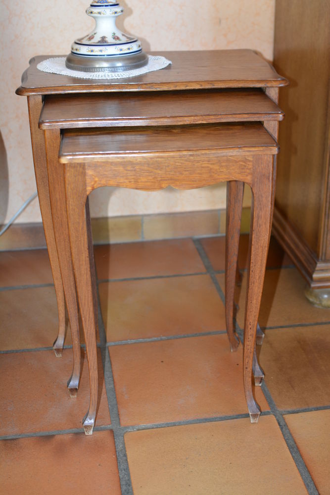 Table gigogne 50 Saint-Ouen-de-Thouberville (27)