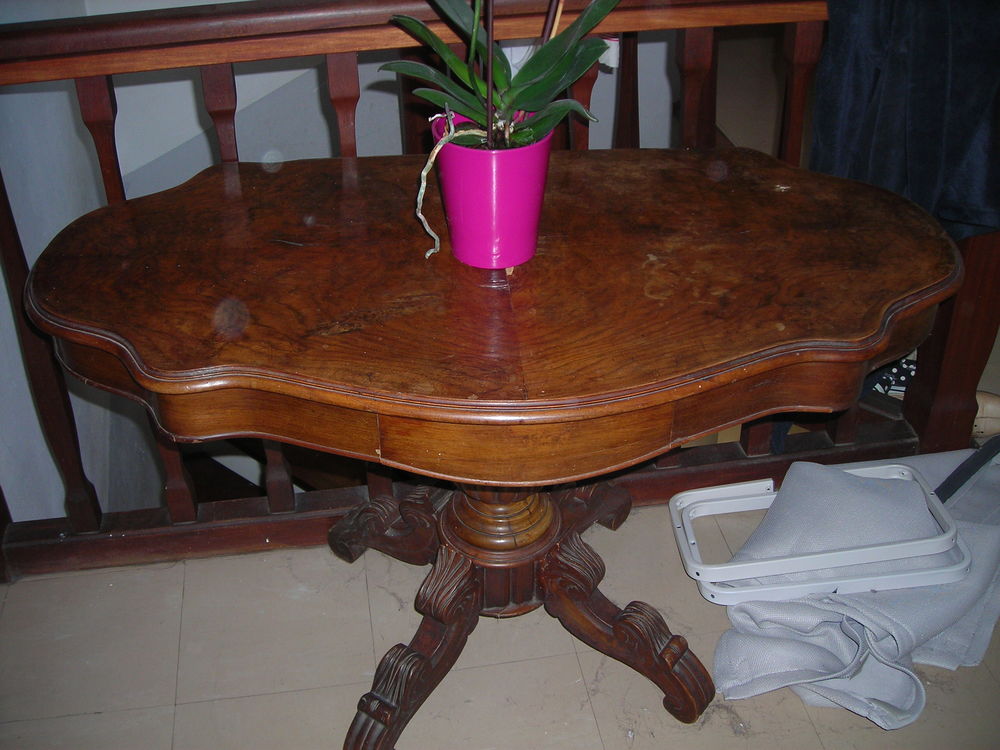 table gu�ridon 30 Cressat (23)