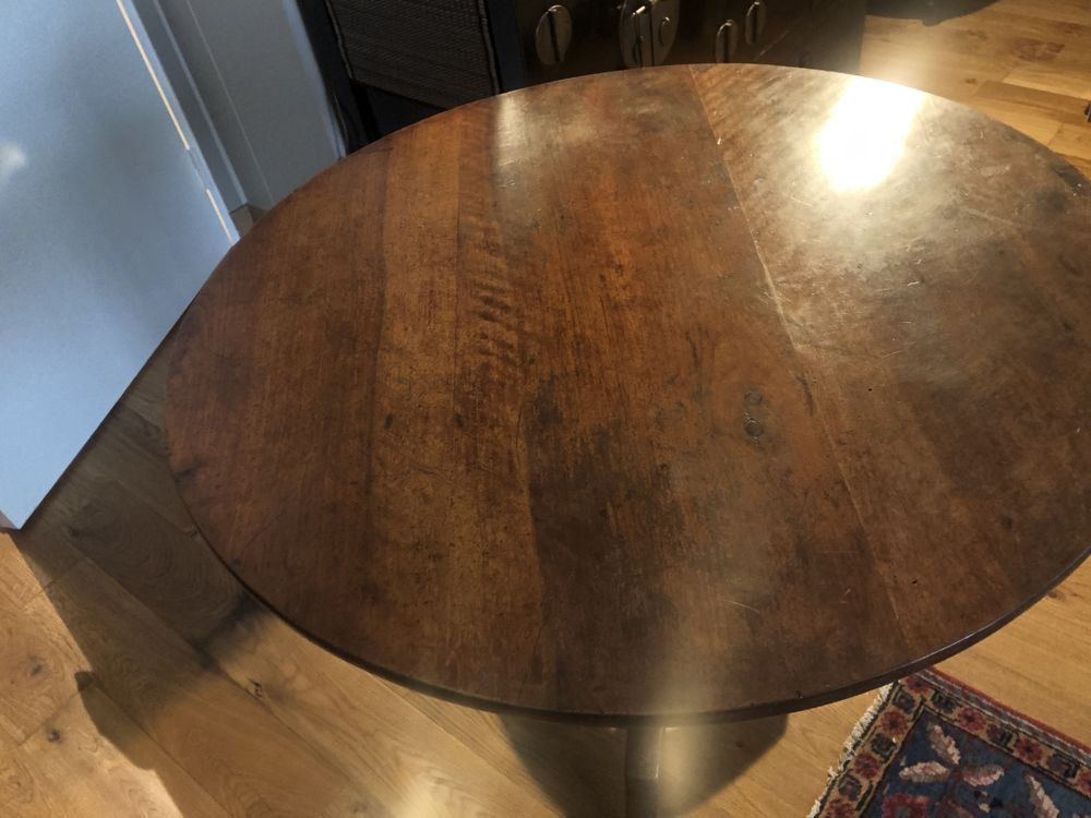 TABLE GU�RIDON 250 Paris 9 (75)