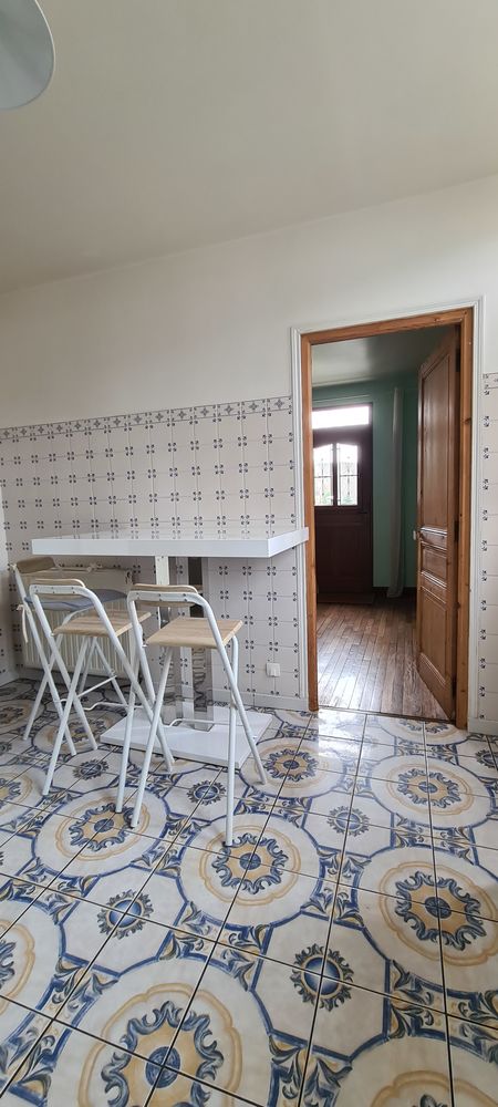 Table haute laqu�e ou table bar 65 Vulaines-sur-Seine (77)