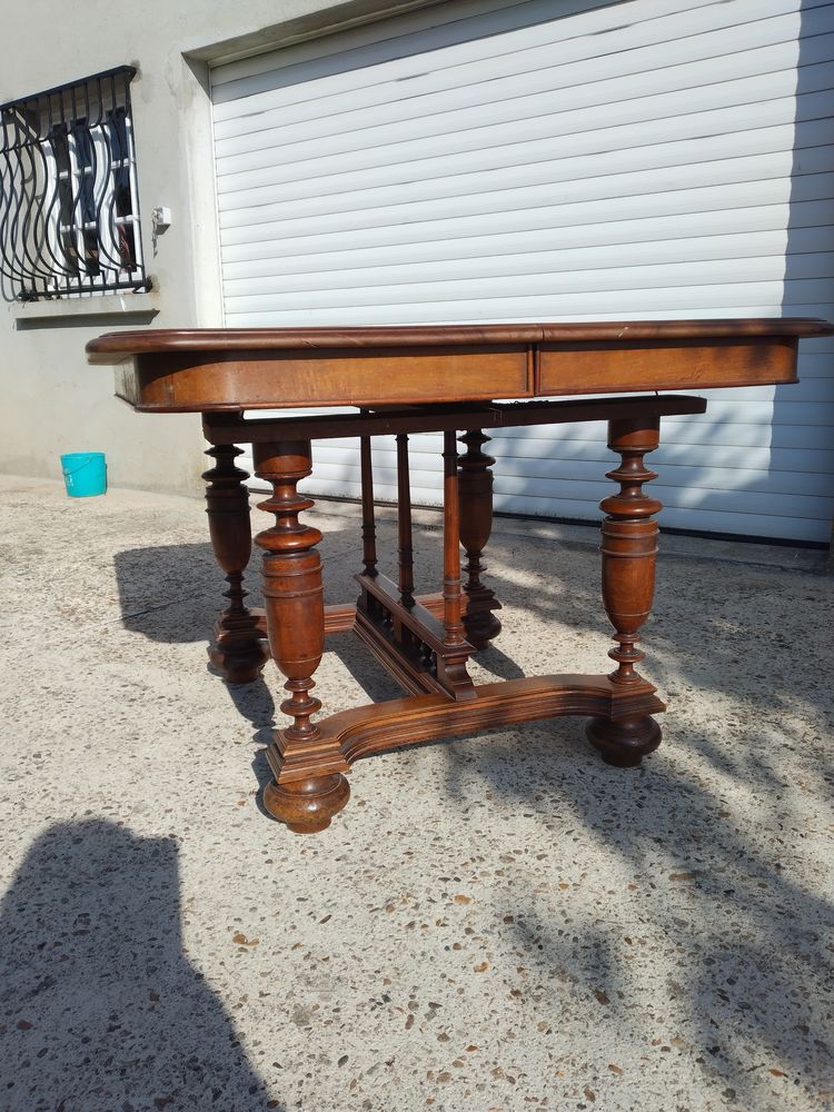  Table Henri  deux parfait �tat 
50 Garat (16)