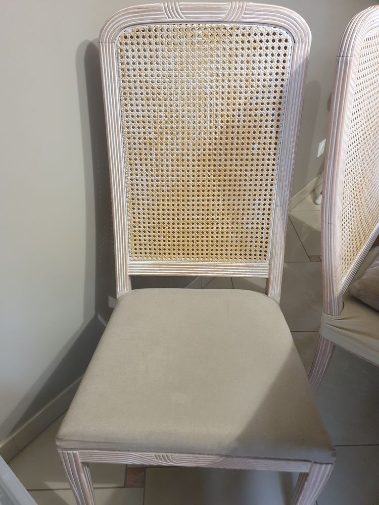 Table en h�tre c�rus� et 8 chaises double cannage 400 Bussy-Saint-Martin (77)