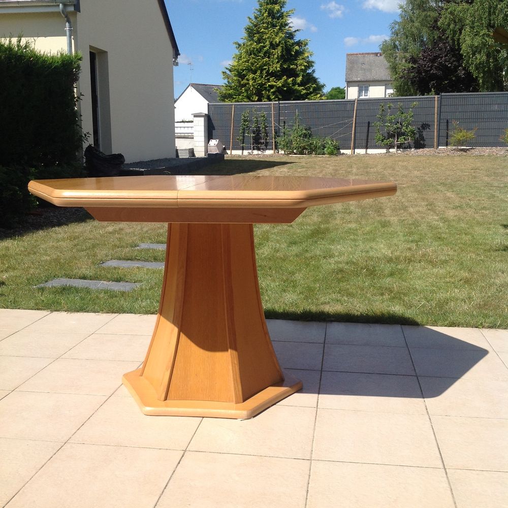 Achetez Table Hexagonale Quasi Neuf Annonce Vente A Azay Le