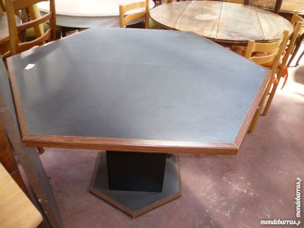 Achetez Table Hexagonale Occasion Annonce Vente A Sartrouville