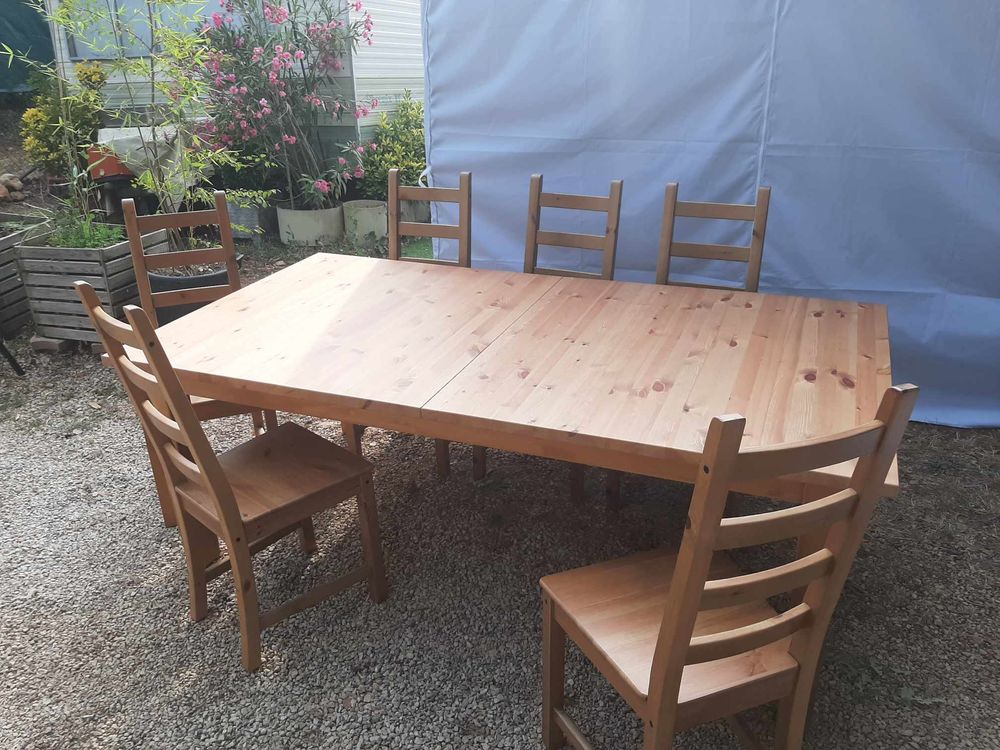 Table IKEA en pin massif 320 Saint-C�zaire-sur-Siagne (06)