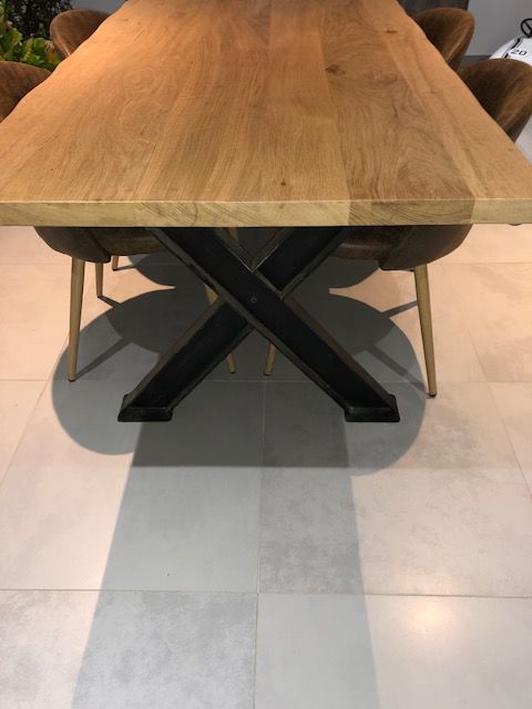 table  industriel a rallonges 1280 Paris 16 (75)