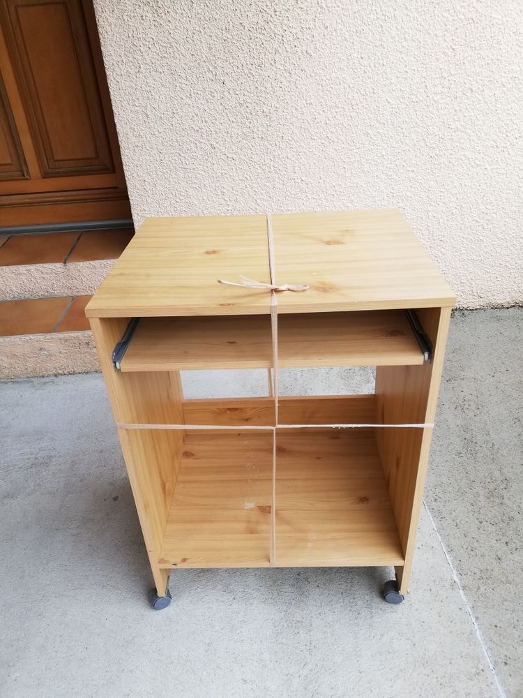 Table informatique avec tablette 9 Castelginest (31)