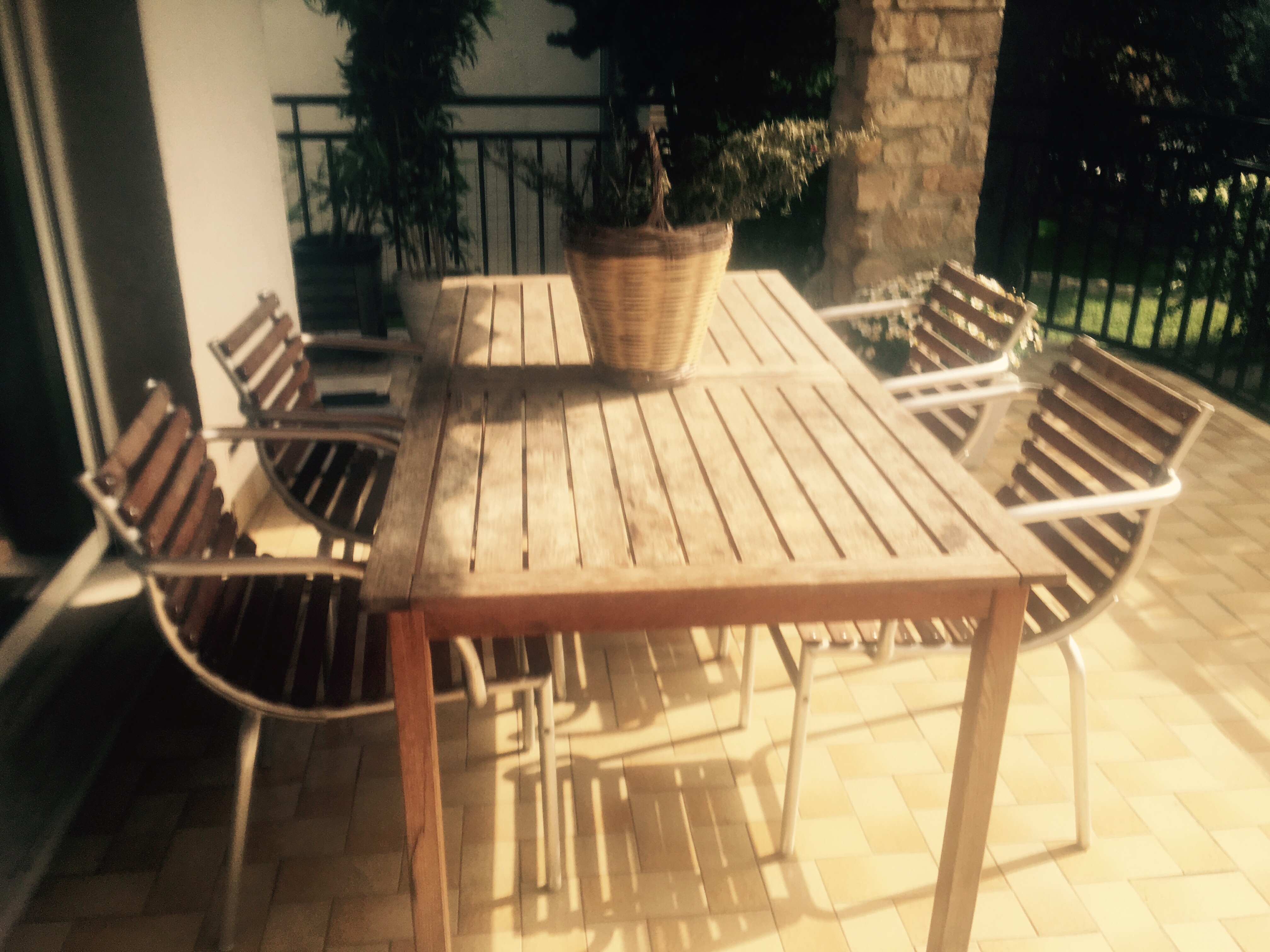 Salon De Jardin Table Bistrot Rectangle 95x166 Cm Et 4 Fauteuils