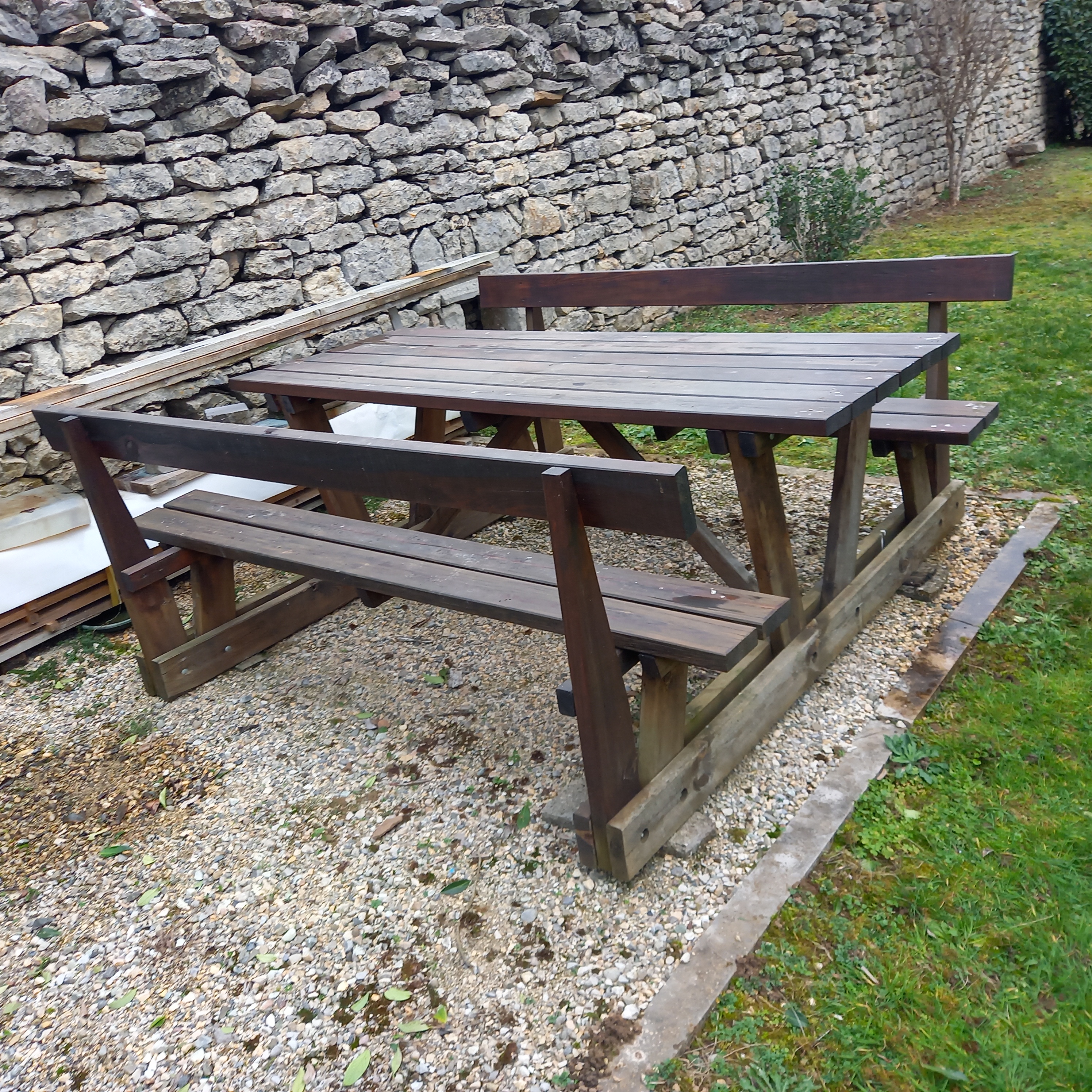 TABLE DE JARDIN EN BOIS 80 Montalieu-Vercieu (38)