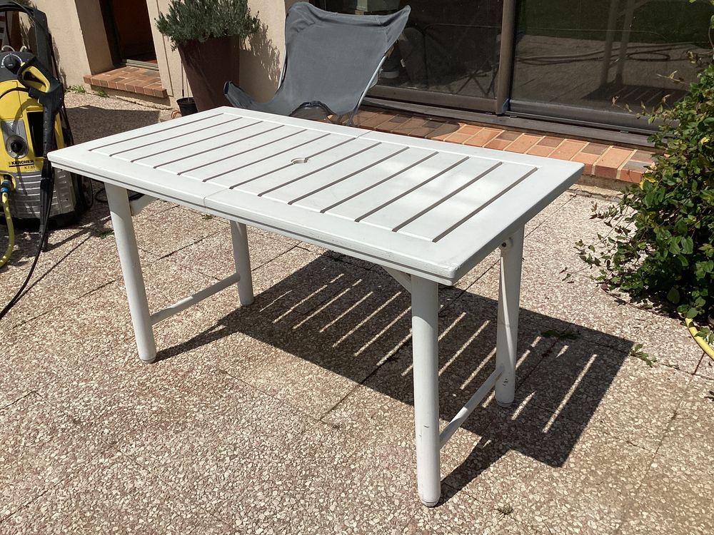 Table de jardin / terrasse 60 Cernay-la-Ville (78)