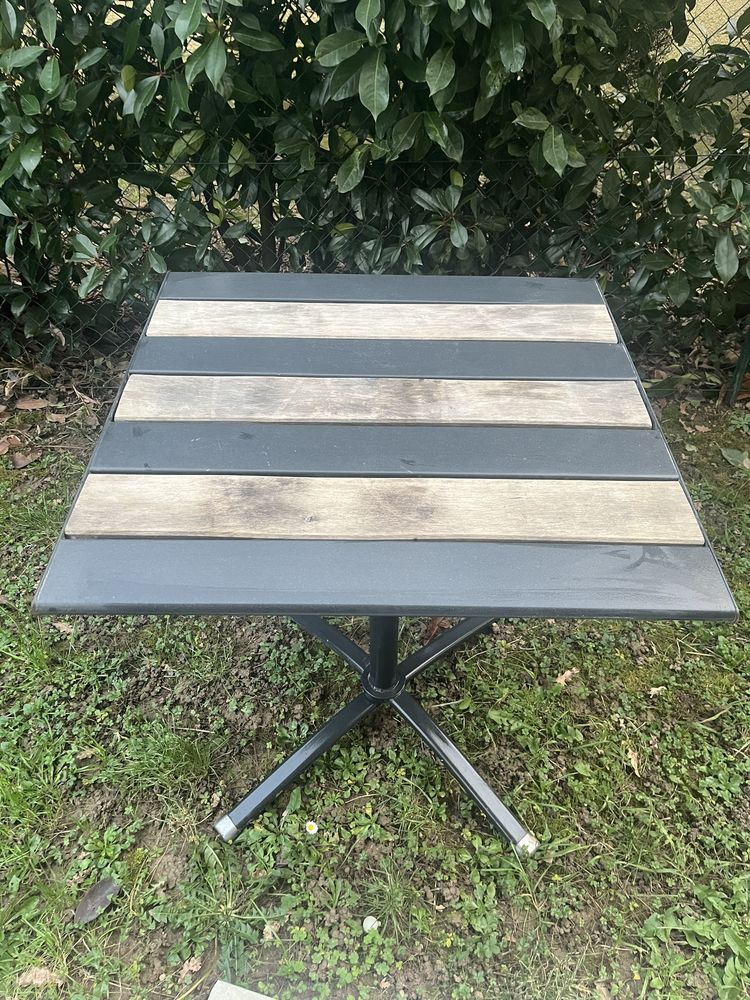 Table de jardin 20 Francheville (69)