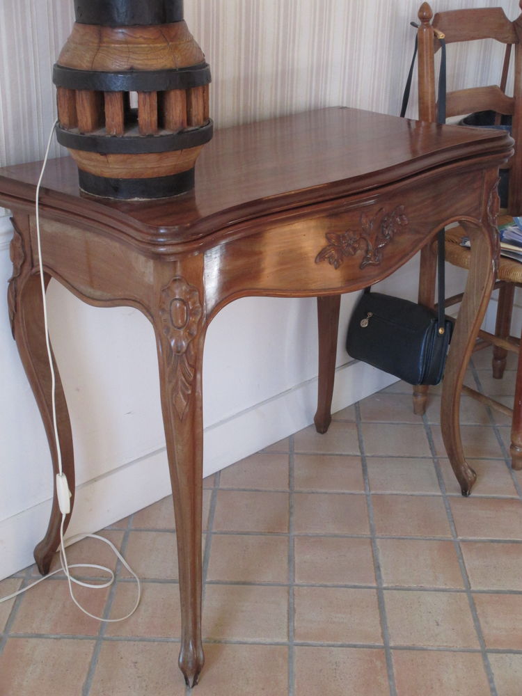Table de jeux ancienne en bois pliante 100 Tonnay-Charente (17)