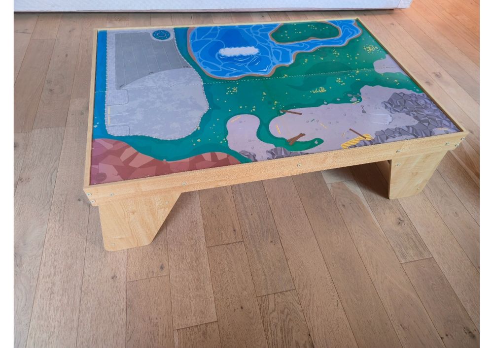 TABLE JEUX ENFANTS 30 Nice (06)