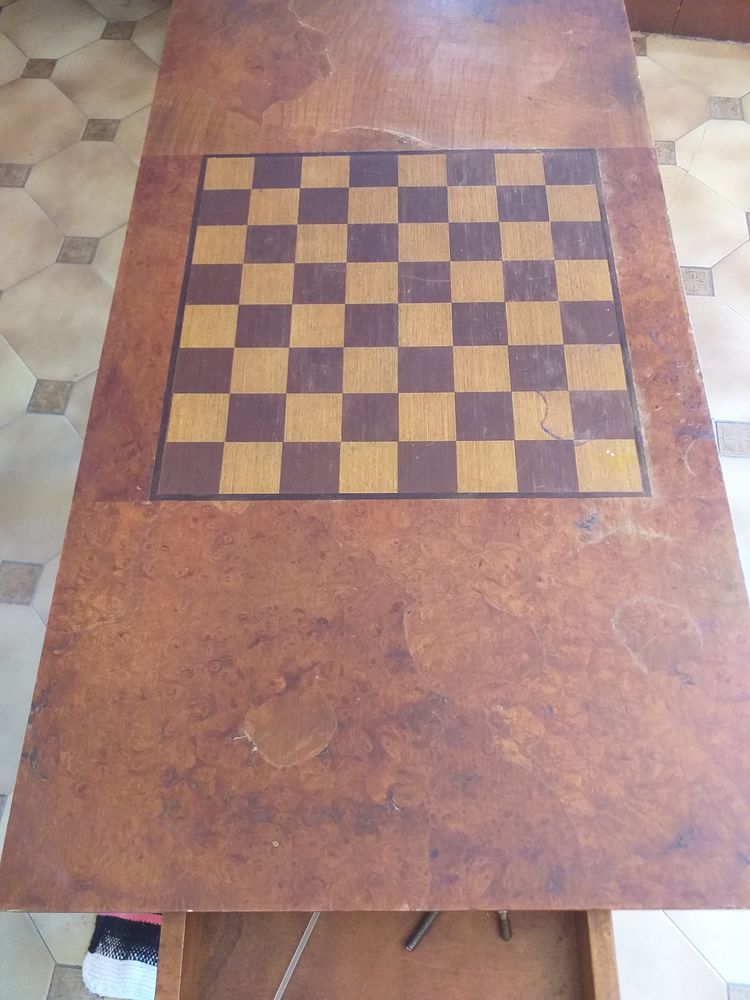 Table de jeux en merisier 150 Marseille 1 (13)