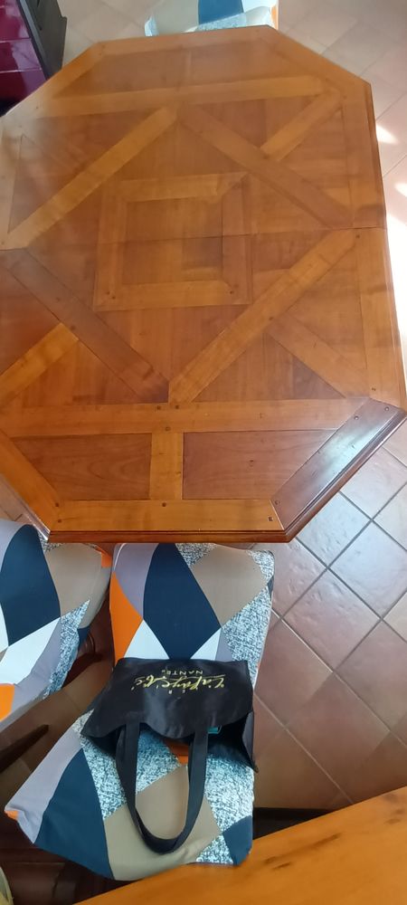 Table Louis XIII 1000 Brains (44)