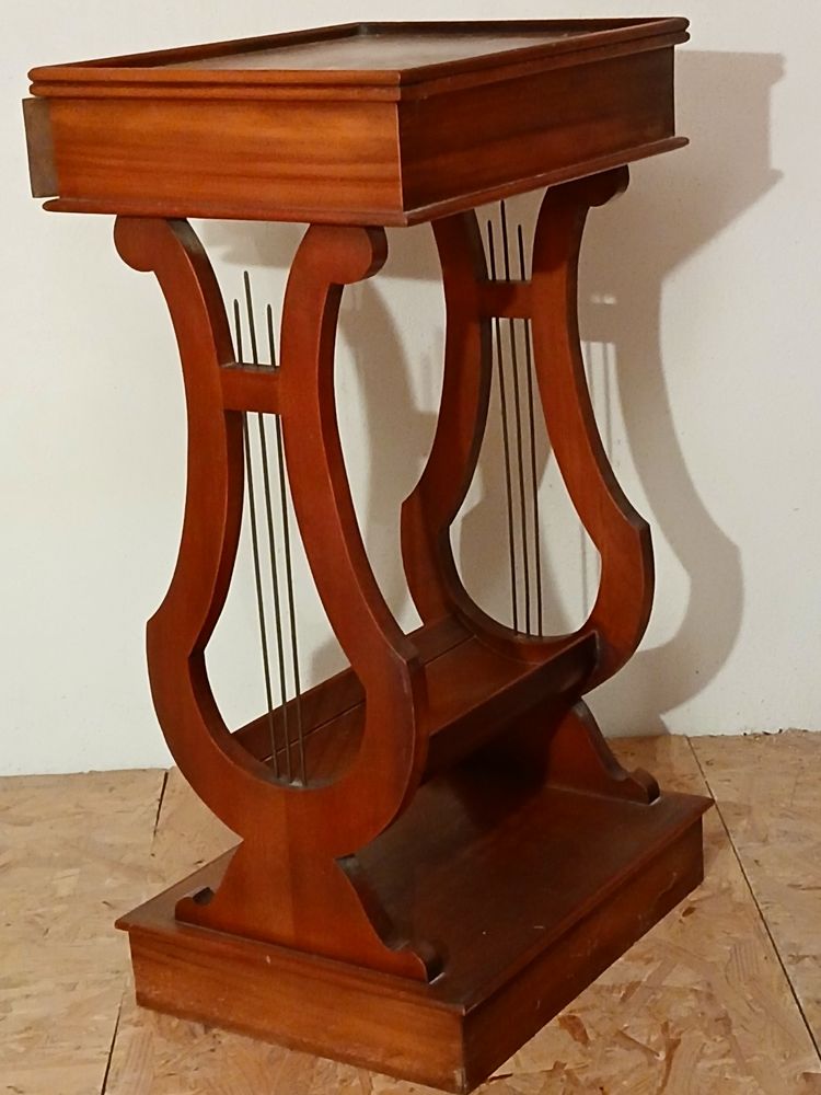 1 table lyre 80 Saint-Nazaire (44)