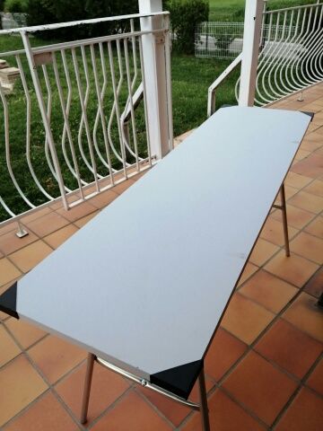 TABLE DE MACHINE A TRICOTER 0 Battenheim (68)