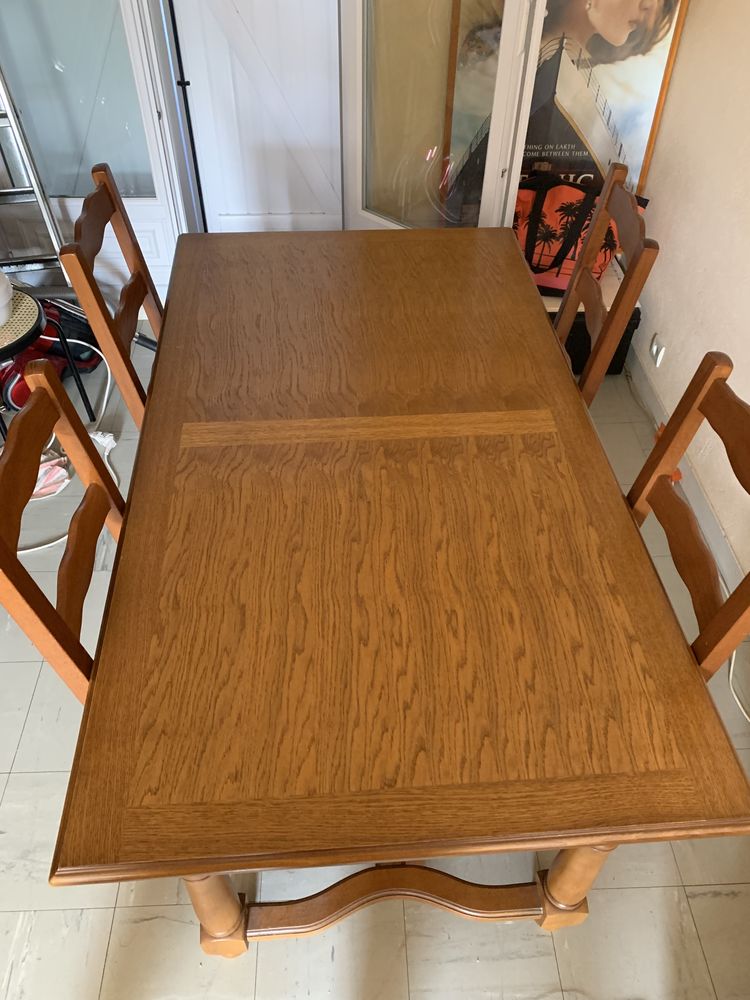 Table � manger avec 6 chaises 595 Castres (81)