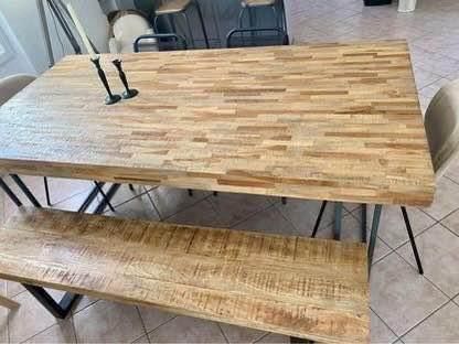 Table � manger bois 8 personnes 350 Nice (06)