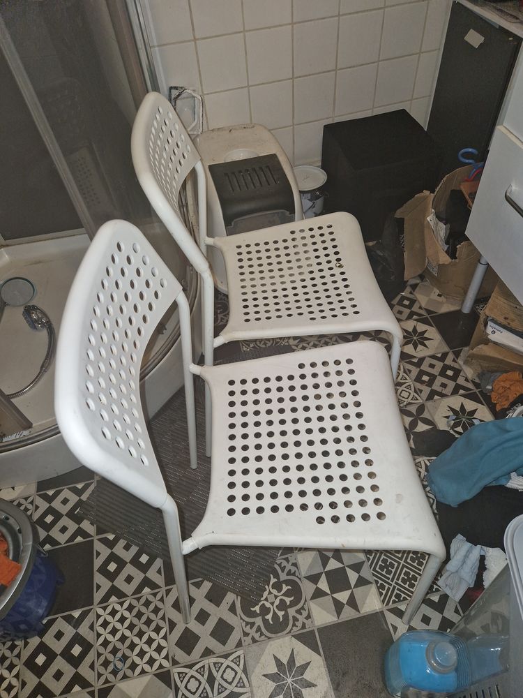 Table a manger et chaises 30 Saint-�tienne (42)