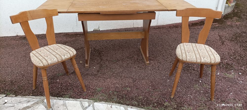 Table � manger + chaises 40 Blois (41)