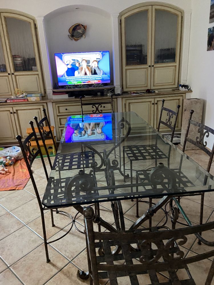 table �   manger et 6 chaises 1000 Cagnes-sur-Mer (06)