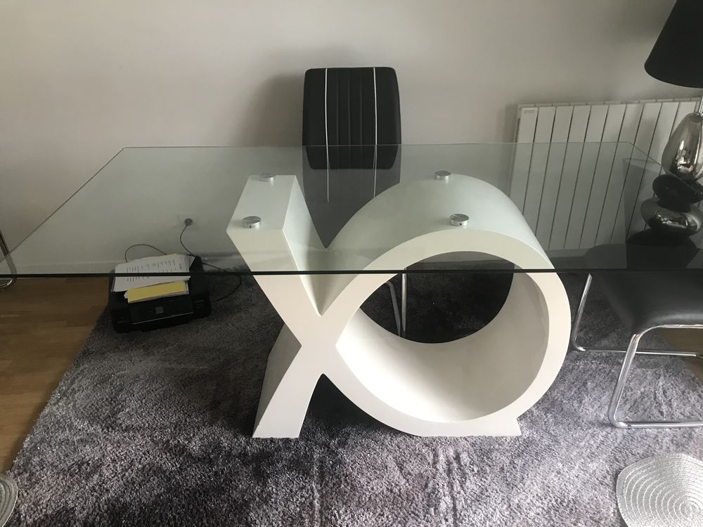 Table � manger 8 personnes 150 Carri�res-sous-Poissy (78)