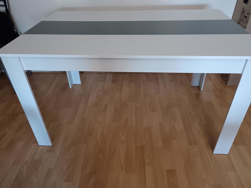 Table � manger 6 places plus lot de 6 chaises 0 Bordeaux (33)
