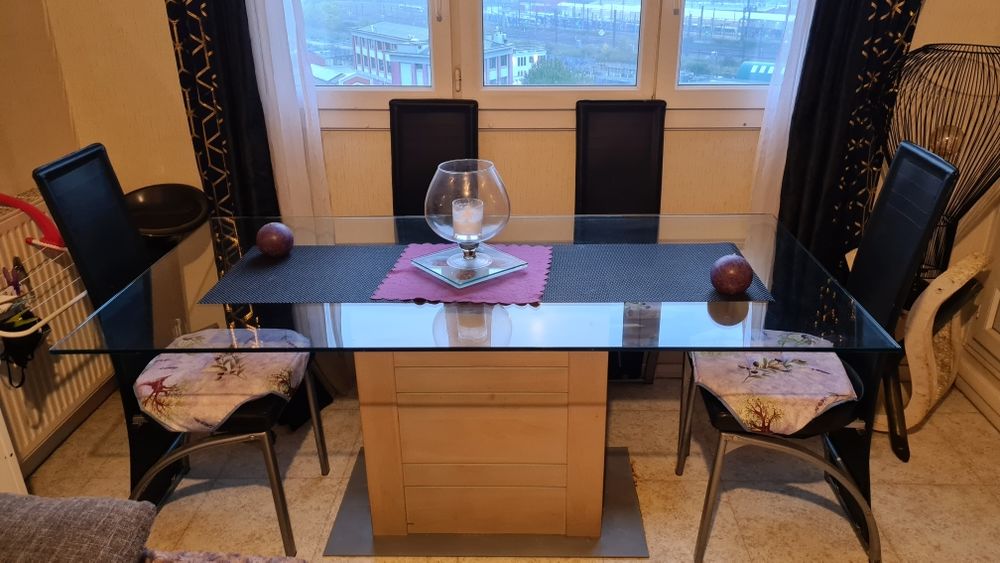 table � manger 350 Noisy-le-Sec (93)