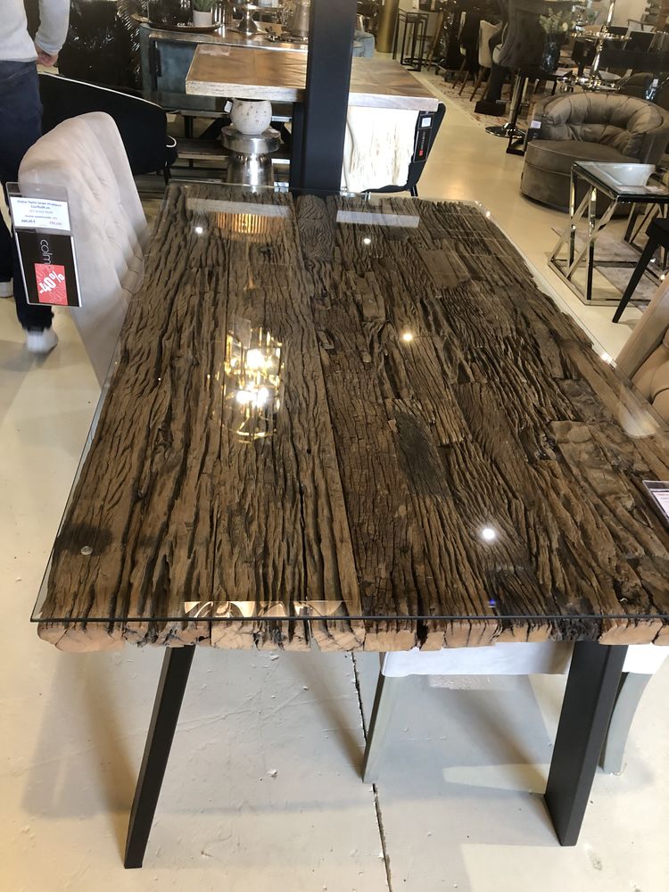 Table � manger 1150 Cannes (06)