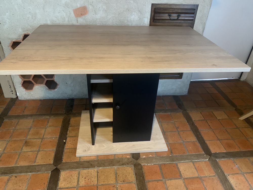Table � manger 120 Angers (49)