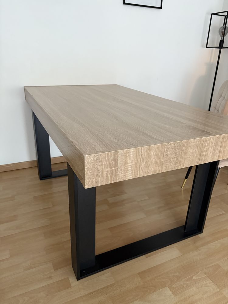 Table � manger 80 Chelles (77)