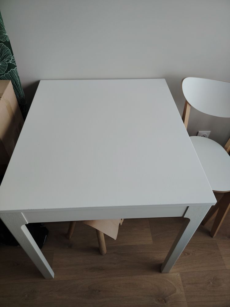 Table � manger 80 Deuil-la-Barre (95)