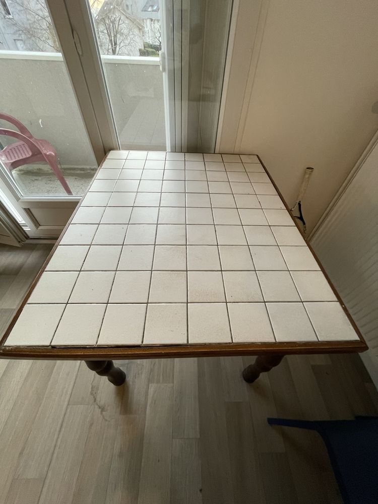 Table � manger 0 Albertville (73)