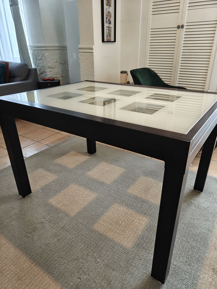 Table manger 85 Coubert (77)