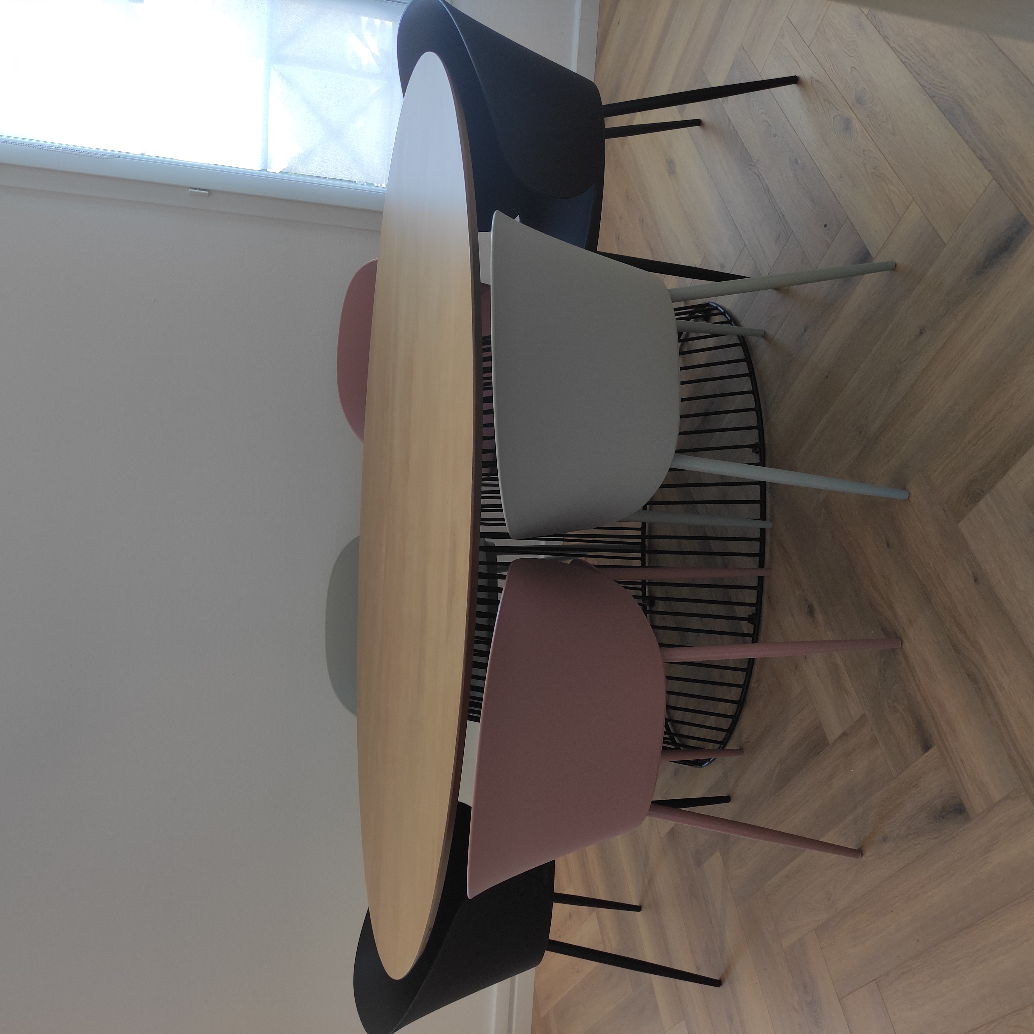 Table manguier et pied en m�tal noir 300� 300 Roquebrune-sur-Argens (83)