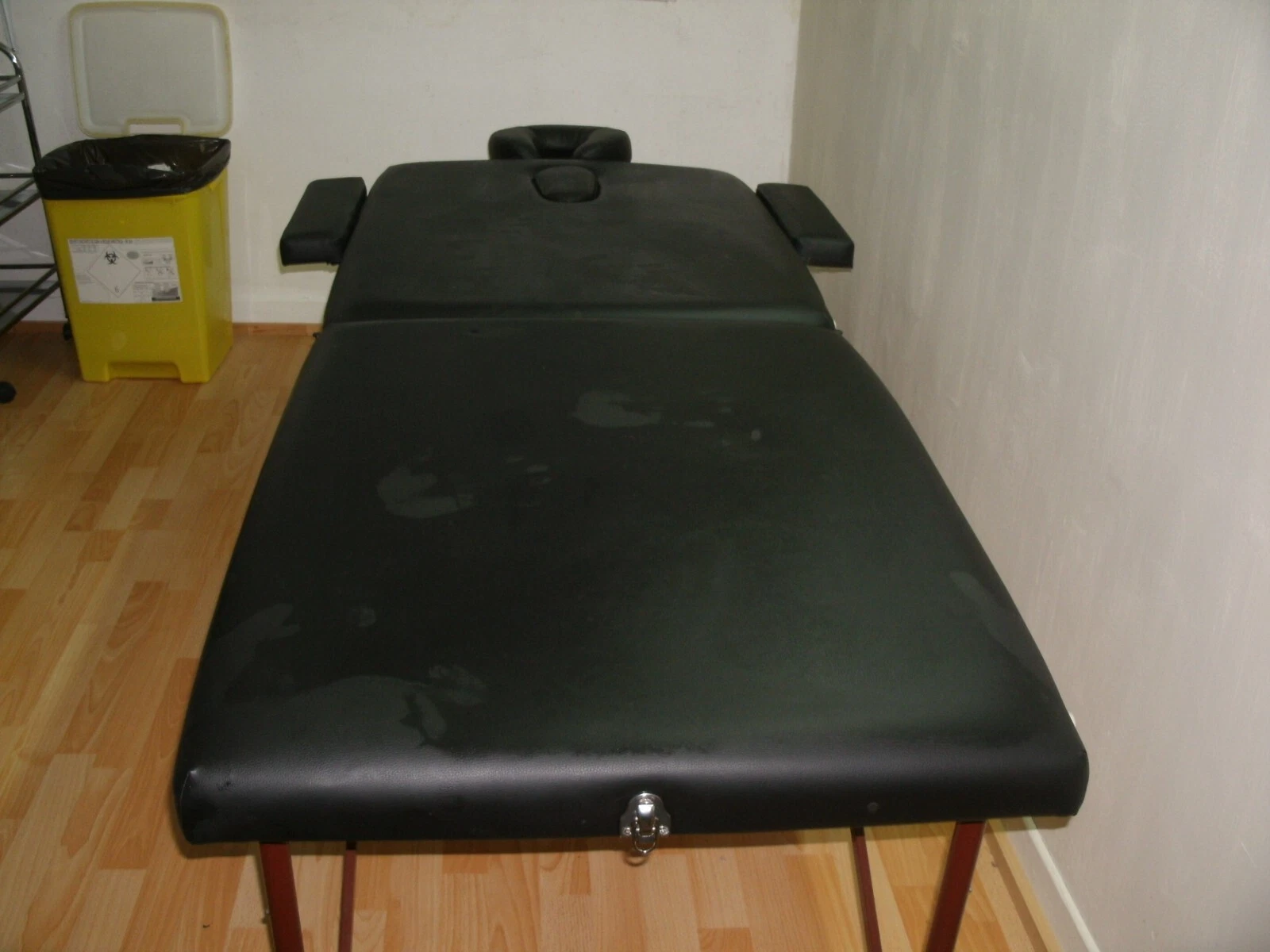 Table de massage Noir 150 Louvie-Juzon (64)