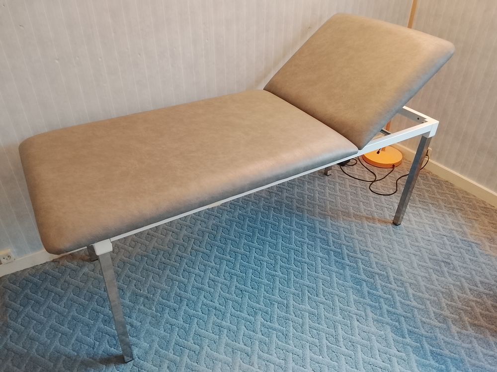 TABLE DE MASSAGE 150 Reims (51)