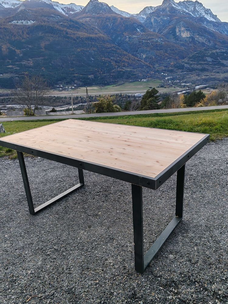 table m�l�ze 400 Saint-Cr�pin (05)