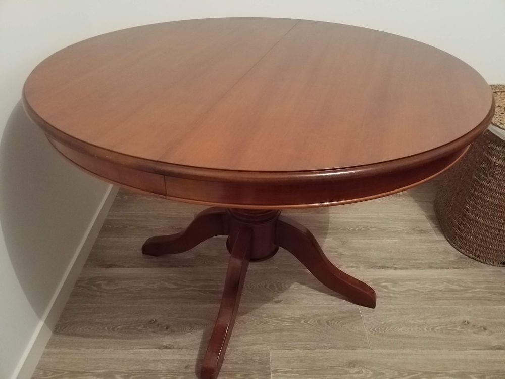 Table en merisier massif �tat neuf 300 �ragny (95)