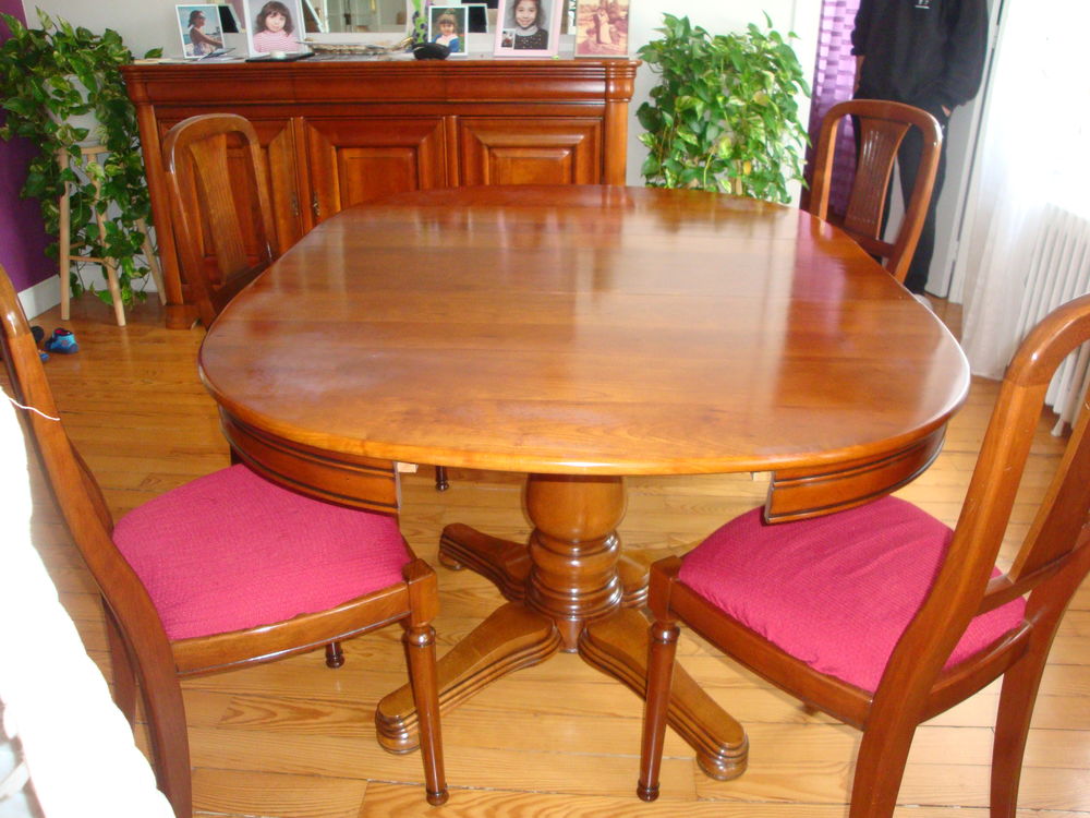 TABLE EN MERISIER MASSIF 150 Bron (69)