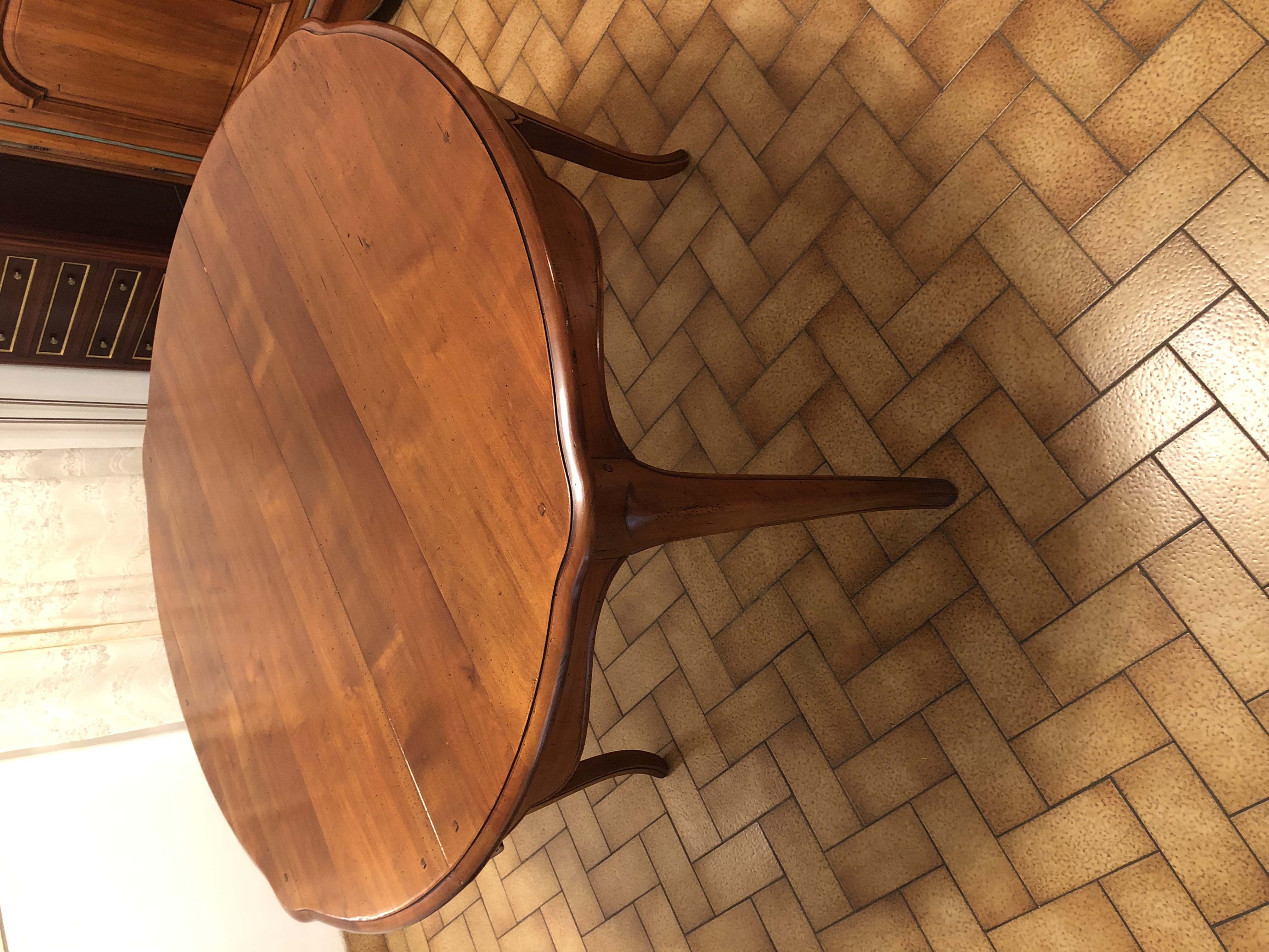 Table merisier ronde � manger 400 Tr�gueux (22)