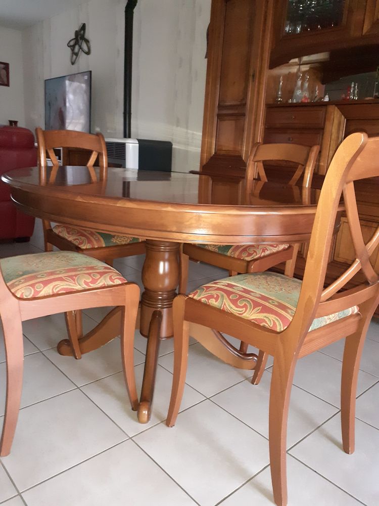 Table merisier salon 0 Belleville (69)