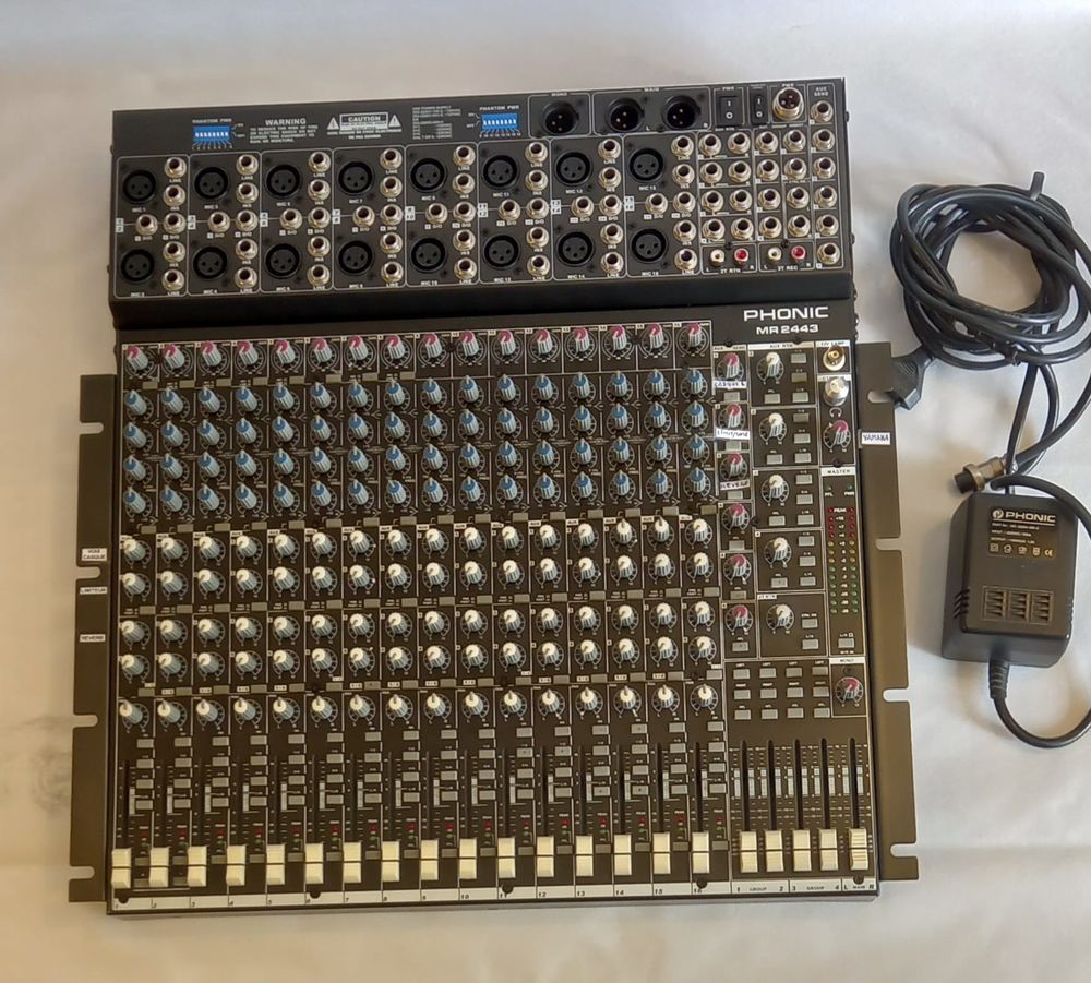 TABLE DE MIXAGE PHONIC MR 2443 200 Sarcelles (95)