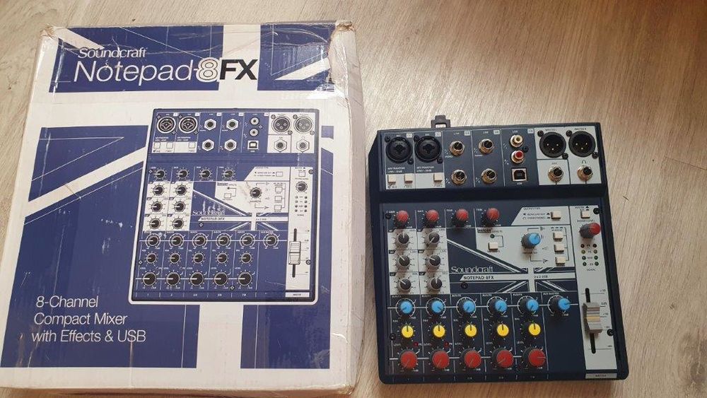 Table de mixage Soundcraft 8FX 100 Saint-Nazaire (44)