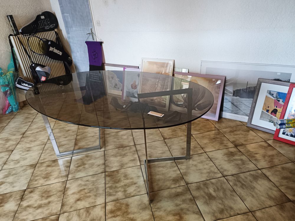 Table moderne en verre fum� 130 Le Porge (33)