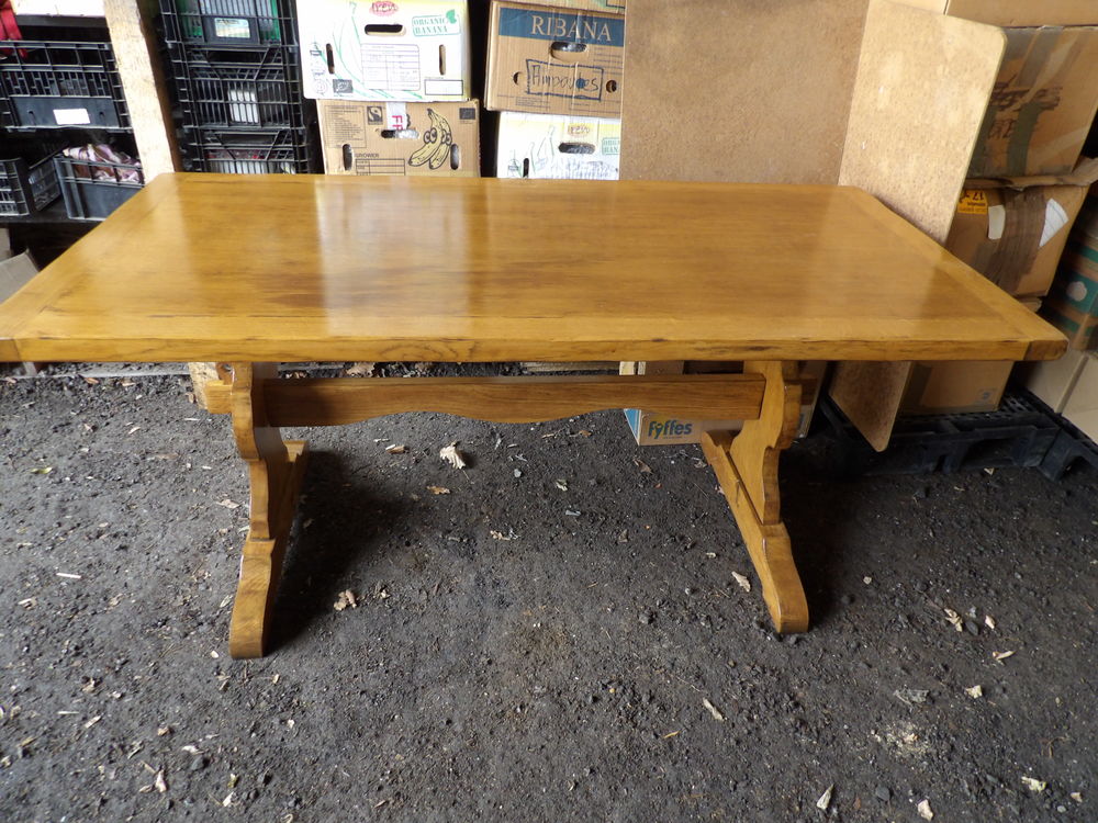 TABLE MONASTERE en CHENE de 160 cm x 80 cm 750 Ramous (64)
